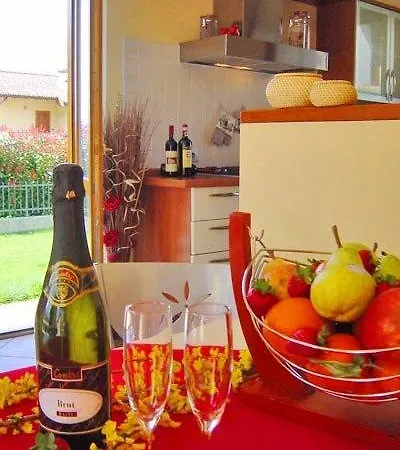 בית נופש Lagocomoholiday קוליקו