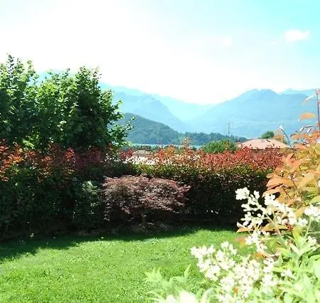 Lagocomoholiday