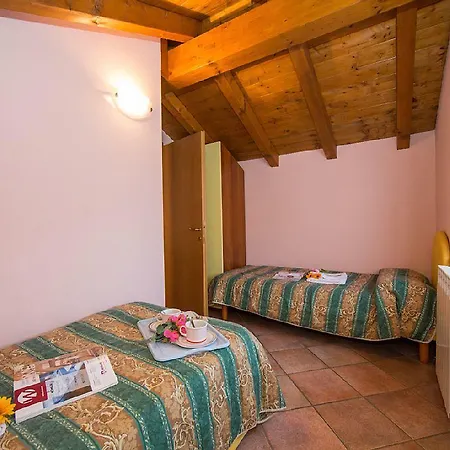 Lagocomoholiday Nyaraló
